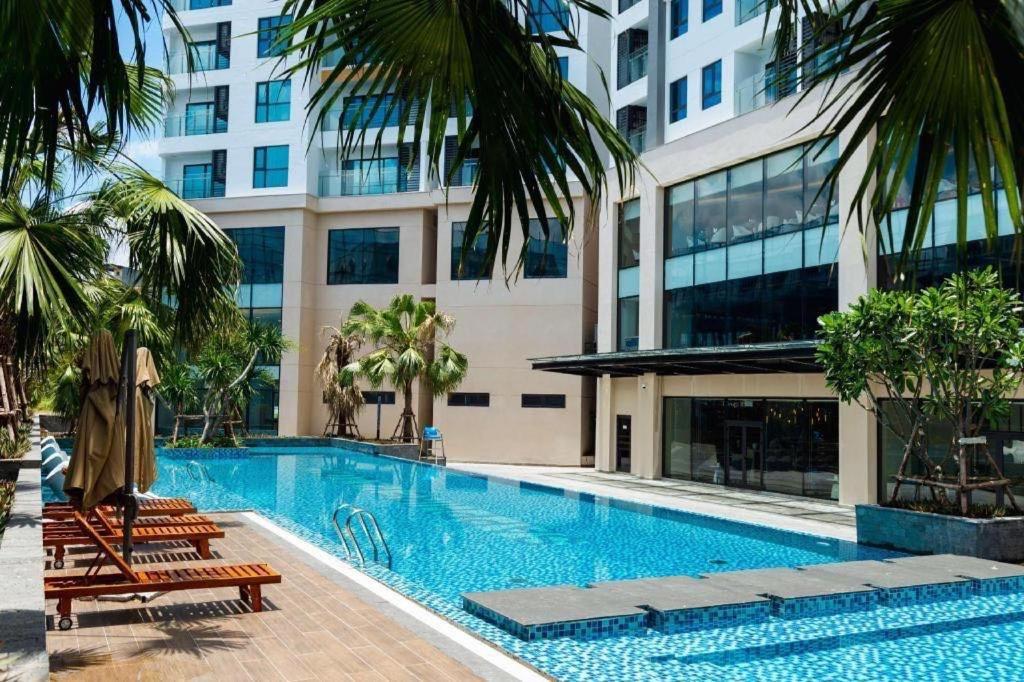 The Sapphire Residence S2 Ха Лонг Екстериор снимка