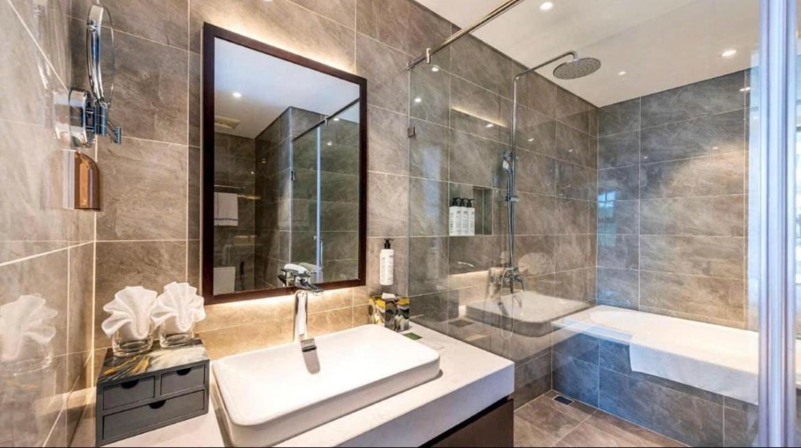 The Sapphire Residence S2 Ха Лонг Екстериор снимка
